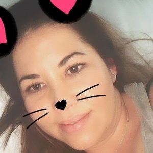 Meet your Posher, Yune